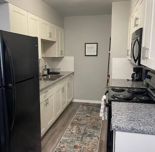 The Irene - 2 Bedroom Apt In Quilt Town, Usa
